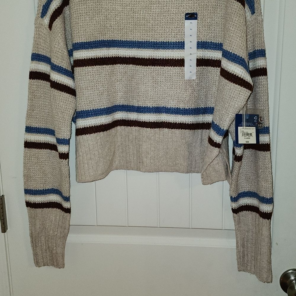 NWT Arizona Jean Co. Oatmeal Stripe Cropped Sweater Size XL - Picture 3 of 5